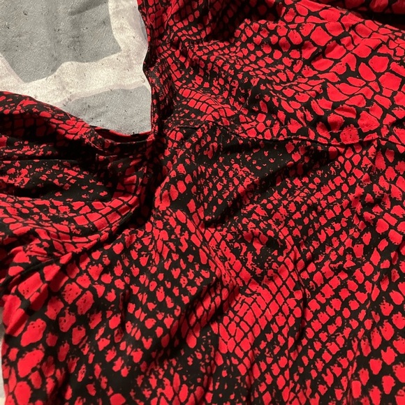 a.n.a Red and Black Notched Collar Cut Out Top - Picture 10 of 10